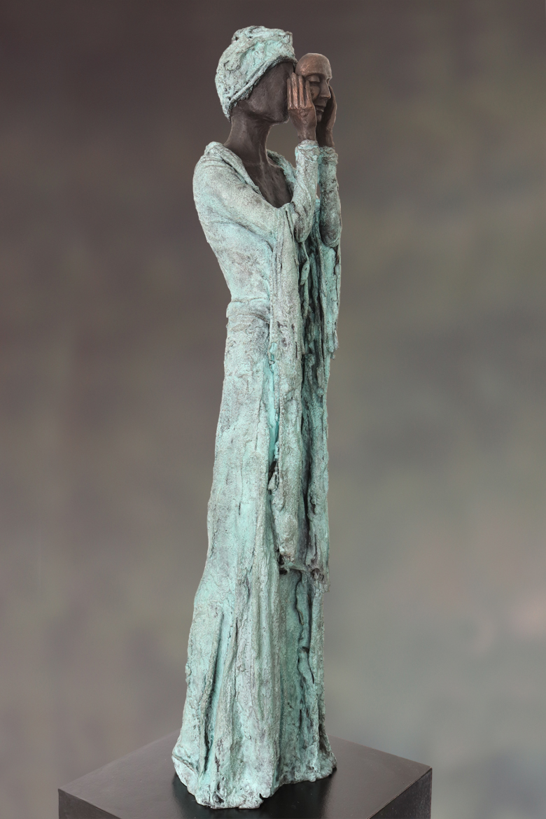 Nothing to lose? Kieta Nuij, sculptures in bronze