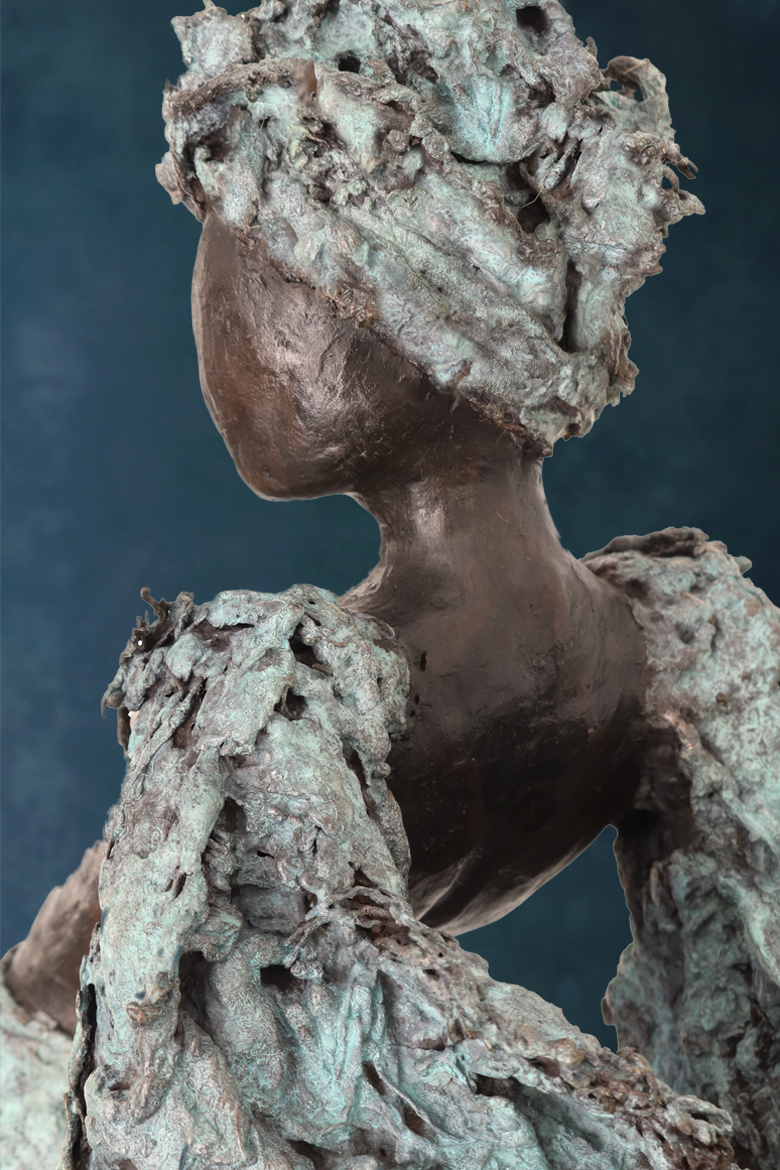 Fear of flying, kieta nuij sculptures in bronze
