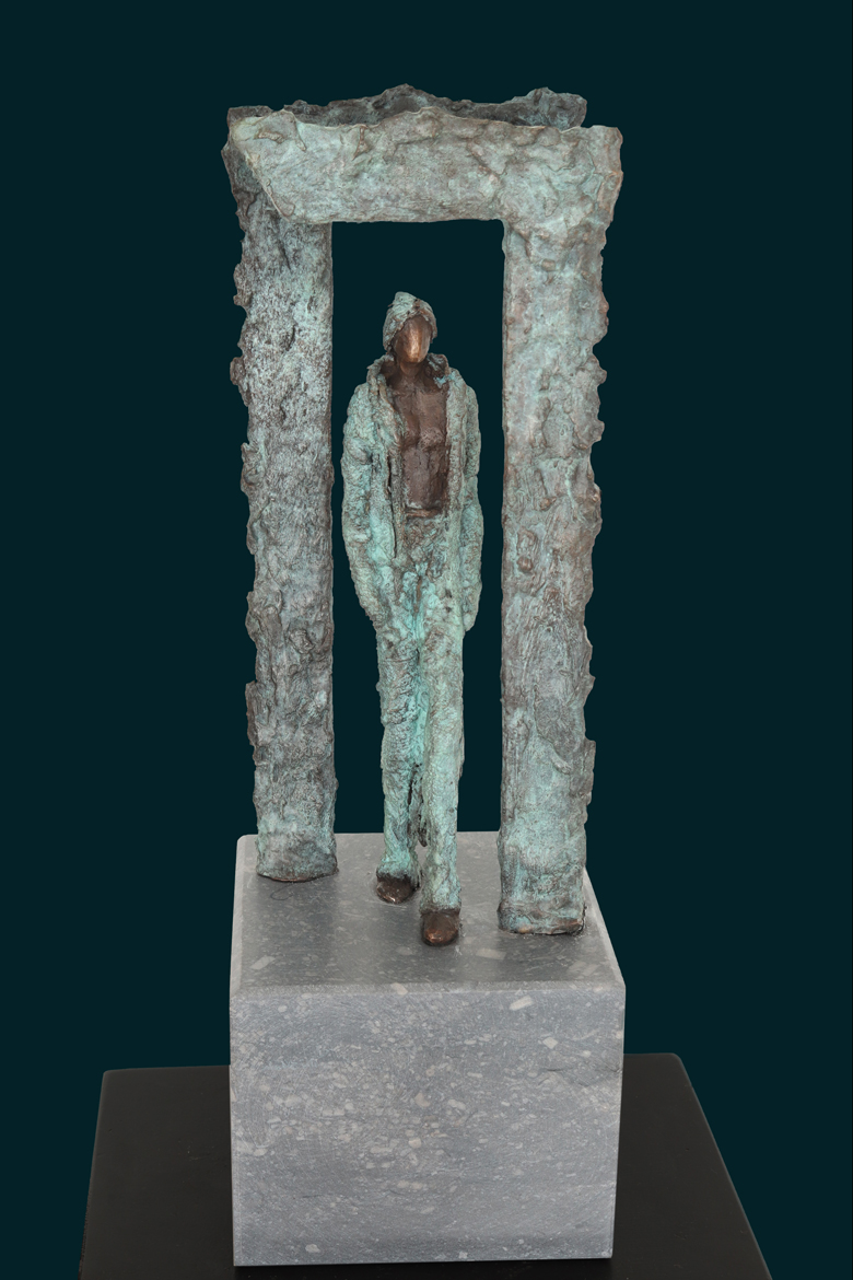 Through the looking glass (kieta nuij sculptures in bronze