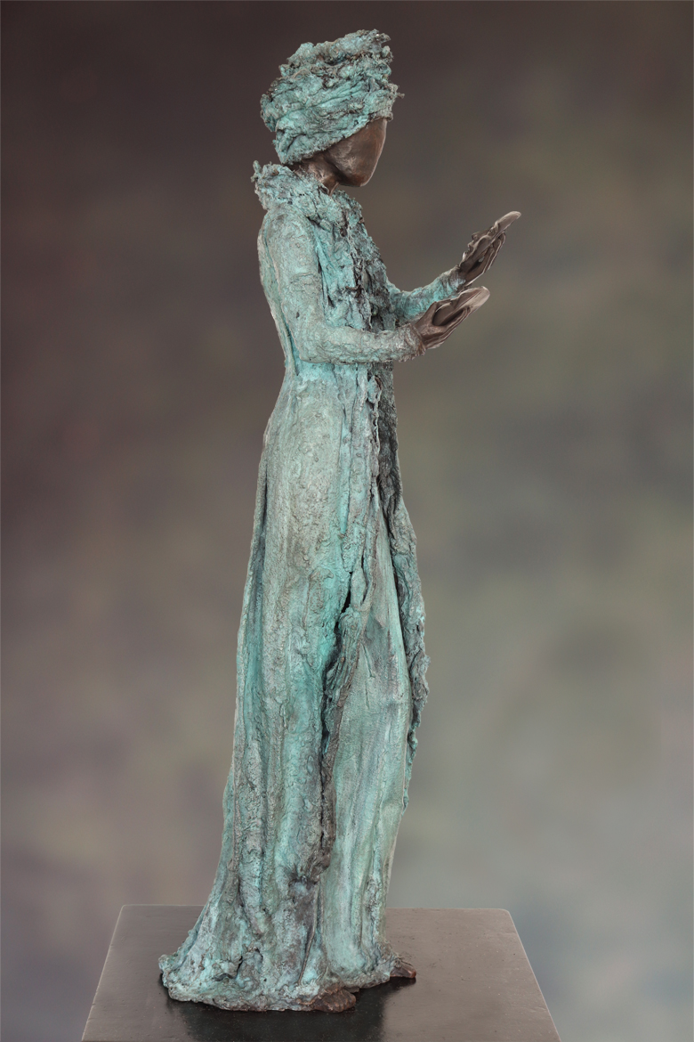 Which me am I today , Kieta Nuij bronze sculptures